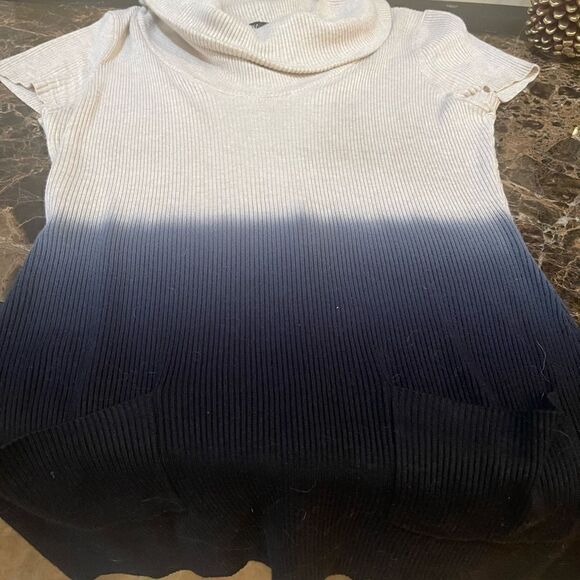 Sexy Short Sleeve Ribbed Cowl Neck Light Sweater - Picture 13 of 16